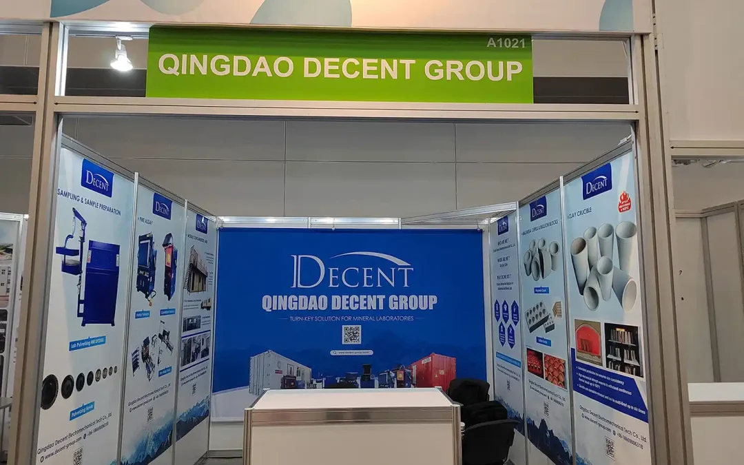 DECENT сияет на выставке MiningWorldRussia с передовыми решениями для минеральных лабораторий.